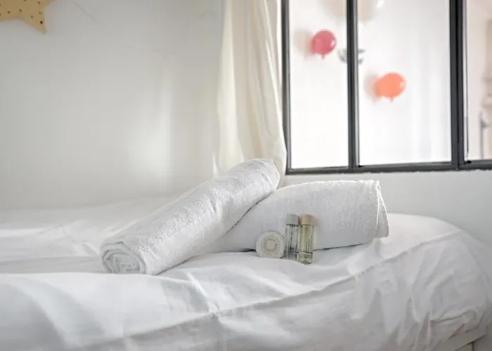 Loft Des Combes - Welkeys 公寓 *